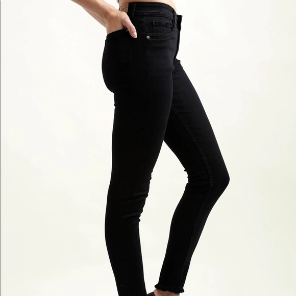 Black high rise jeans - Picture 6 of 9